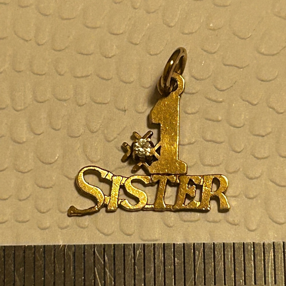 Gold #1 Sister Pendant Charm